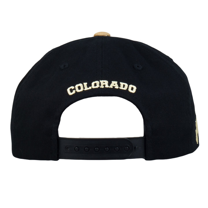 Gorra snapback precurvada con inscripción Puffaloes