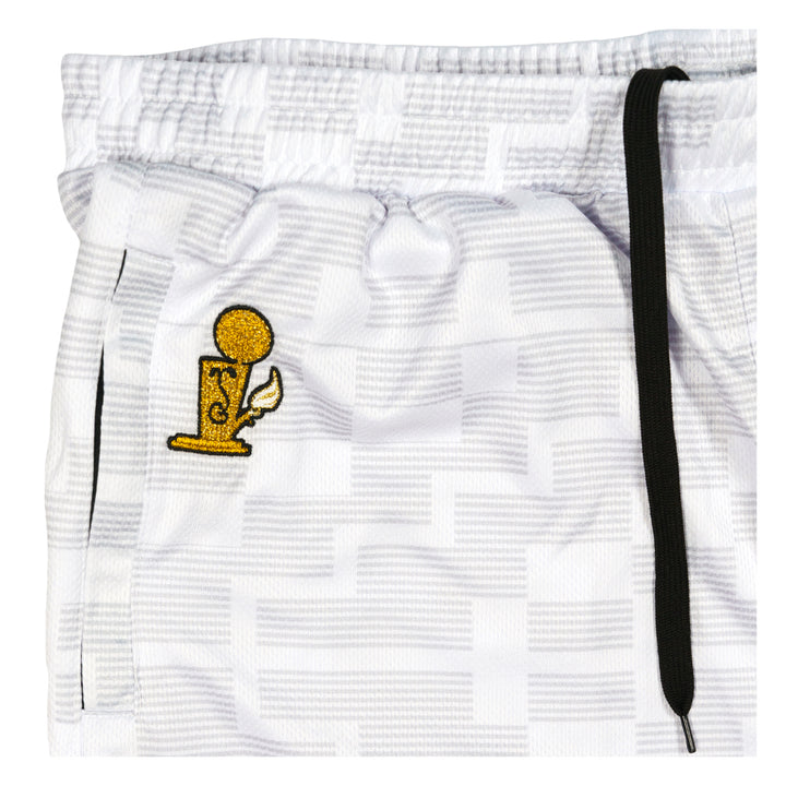 Pantalones cortos de malla blanca con diseño piramidal de Danker Nuggets