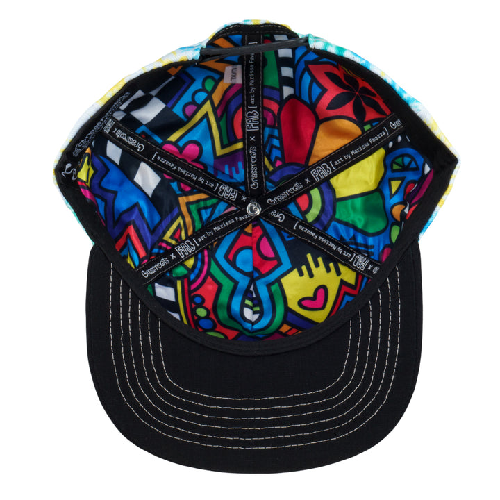 Gorra con efecto tie dye y cierre tipo snapback de FAB Shapes
