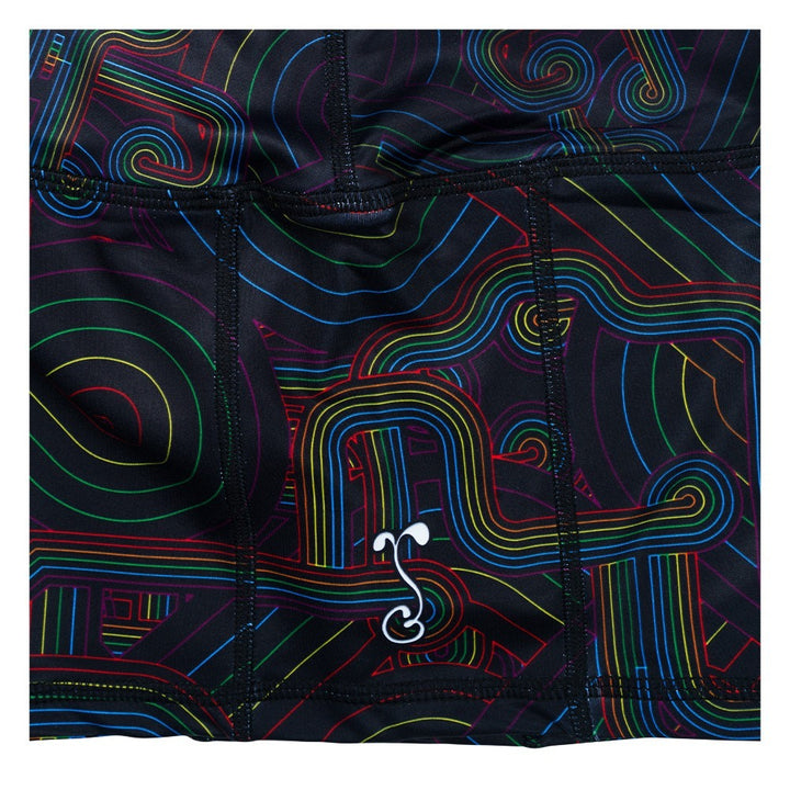 Pantalones cortos negros con diseño de arcoíris DSOTM V2 de Pink Floyd