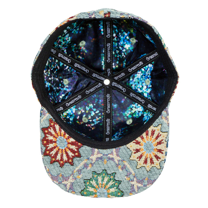 Gorro de mosaico gris con diseño de oso extraíble