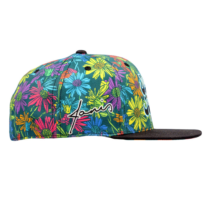 Gorro ajustado con margaritas arcoíris de Janis Joplin