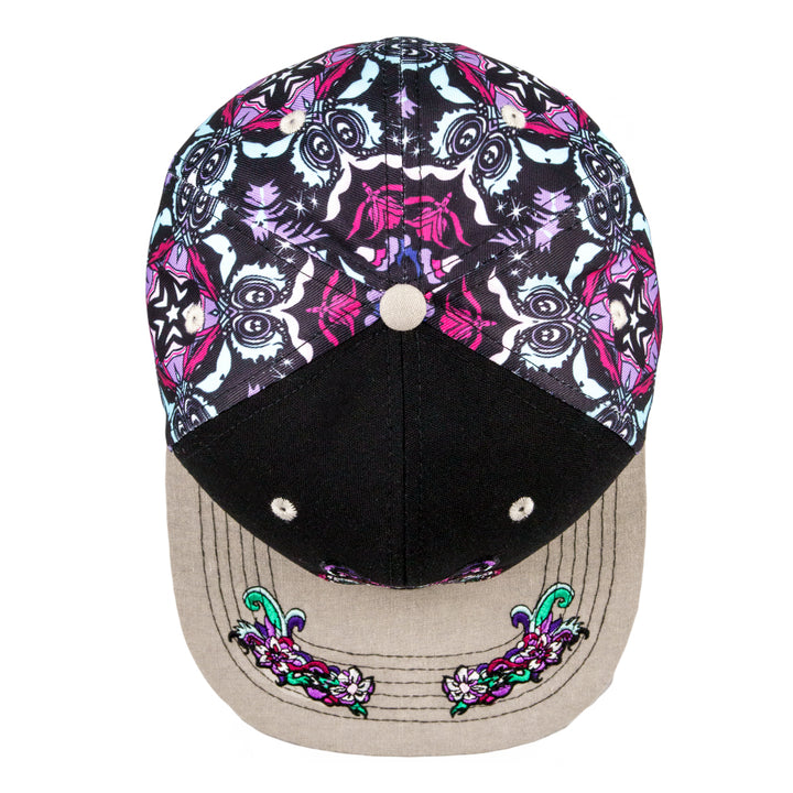 Gorro ajustado con estampado floral de oso Paisley de Ellie