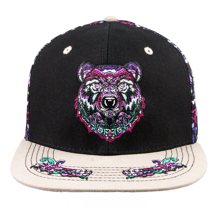 Gorro ajustado con estampado floral de oso Paisley de Ellie