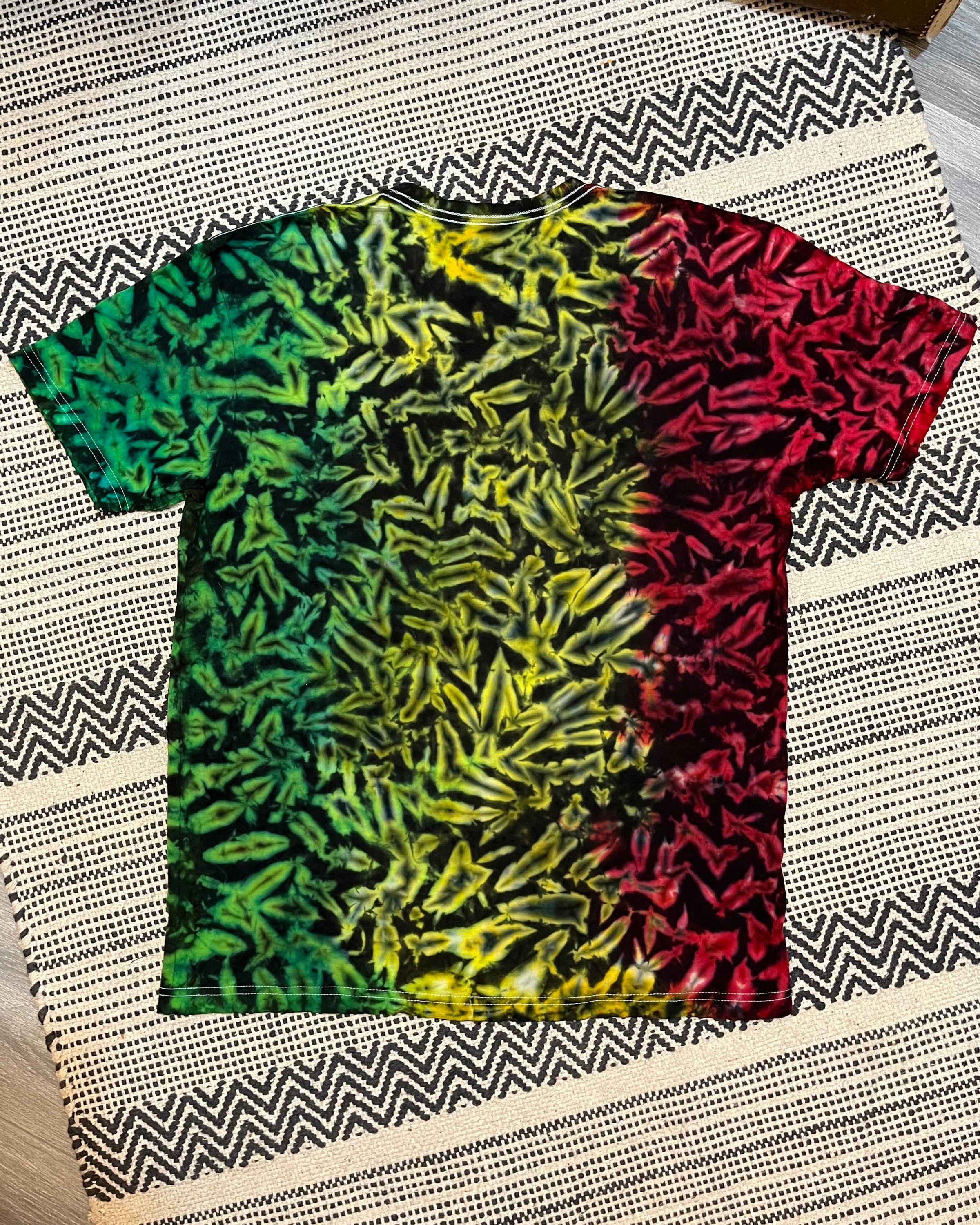 Rainbow/Rasta Tribal Mask 2023 Tie Dye T Shirt – Grassroots California
