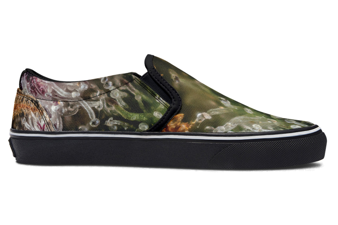 Trichome Macro Slip On Shoes