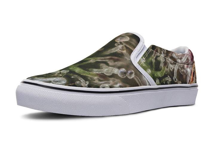 Trichome Macro Slip On Shoes