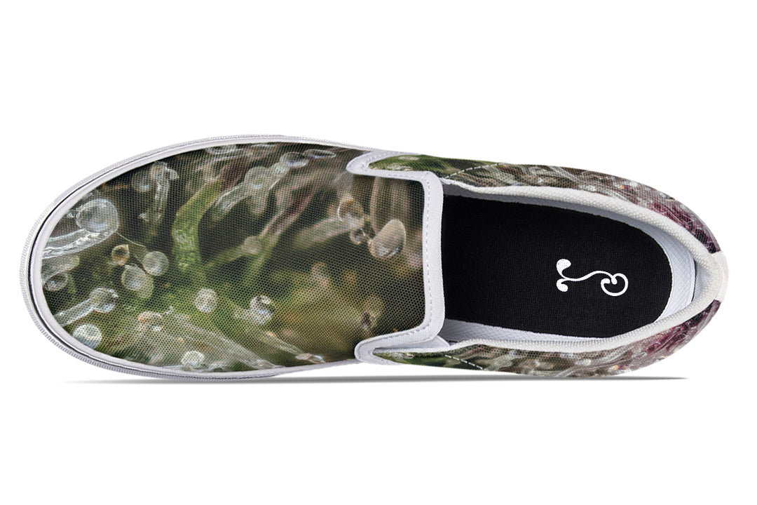 Trichome Macro Slip On Shoes