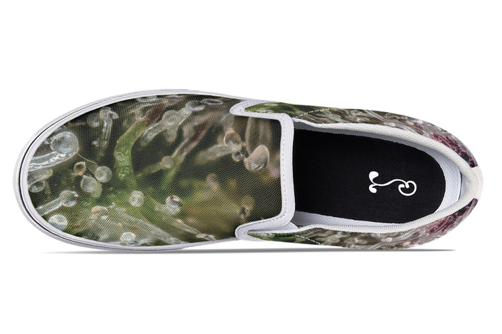 Trichome Macro Slip On Shoes