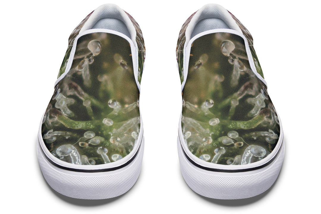 Trichome Macro Slip On Shoes