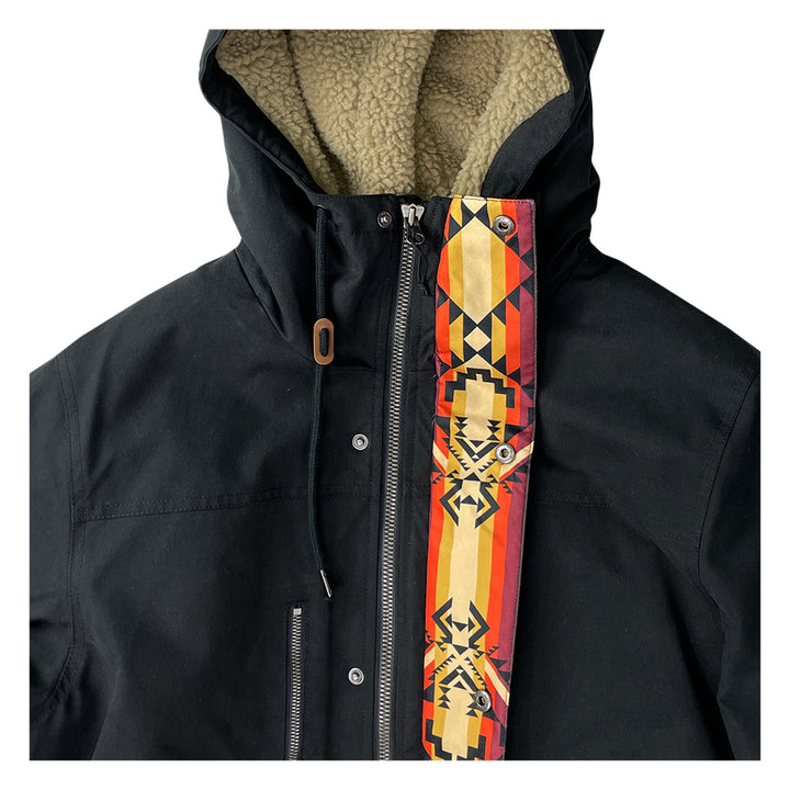Parka Sherpa negra de Desert Lore