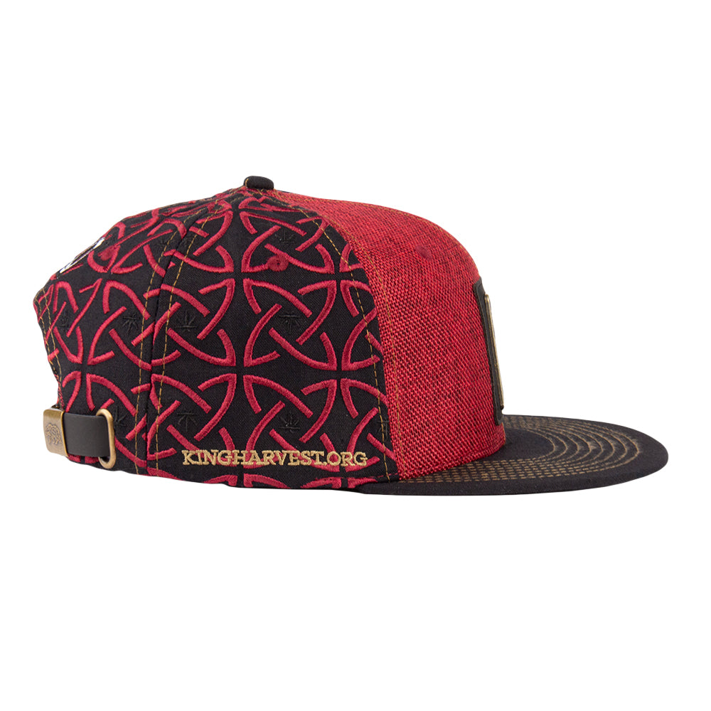 Gorra con correa roja celta Kings Harvest