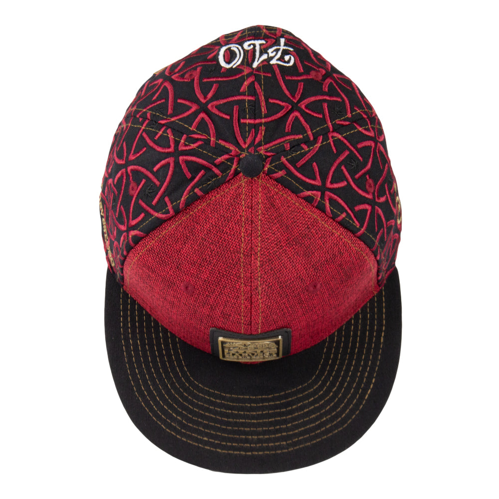 Gorra con correa roja celta Kings Harvest
